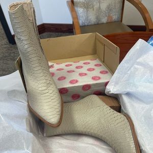 The cutest booties every! Perfect for fall!